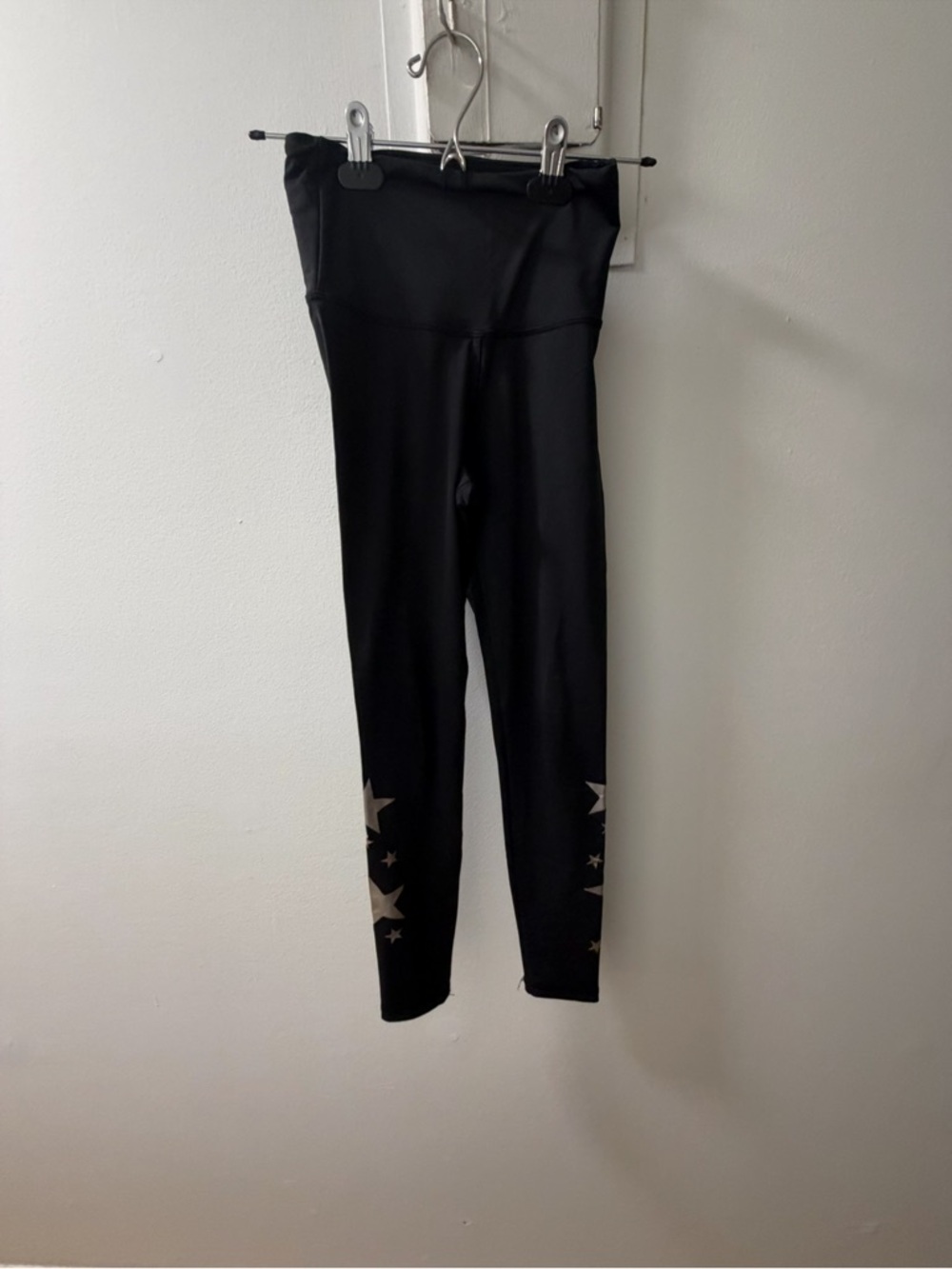 Black High Waisted Star Print Leggings ✨ - Picture 4 of 6